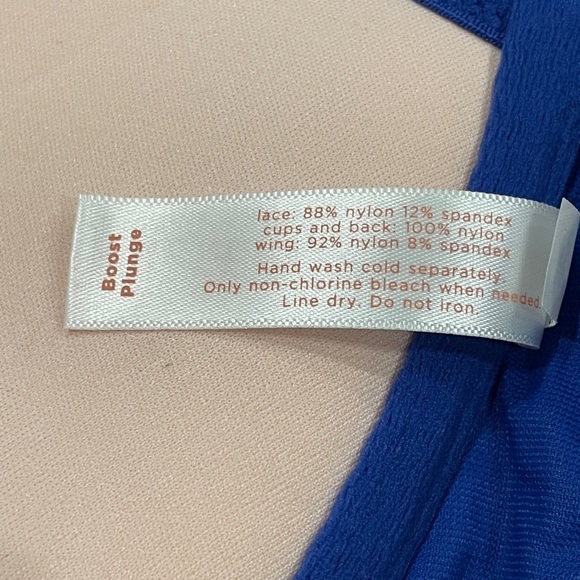 Cacique Women's Plus Size  Front Closure Boost Plunge Padded Lace Bra 40 DDD - Picture 8 of 9